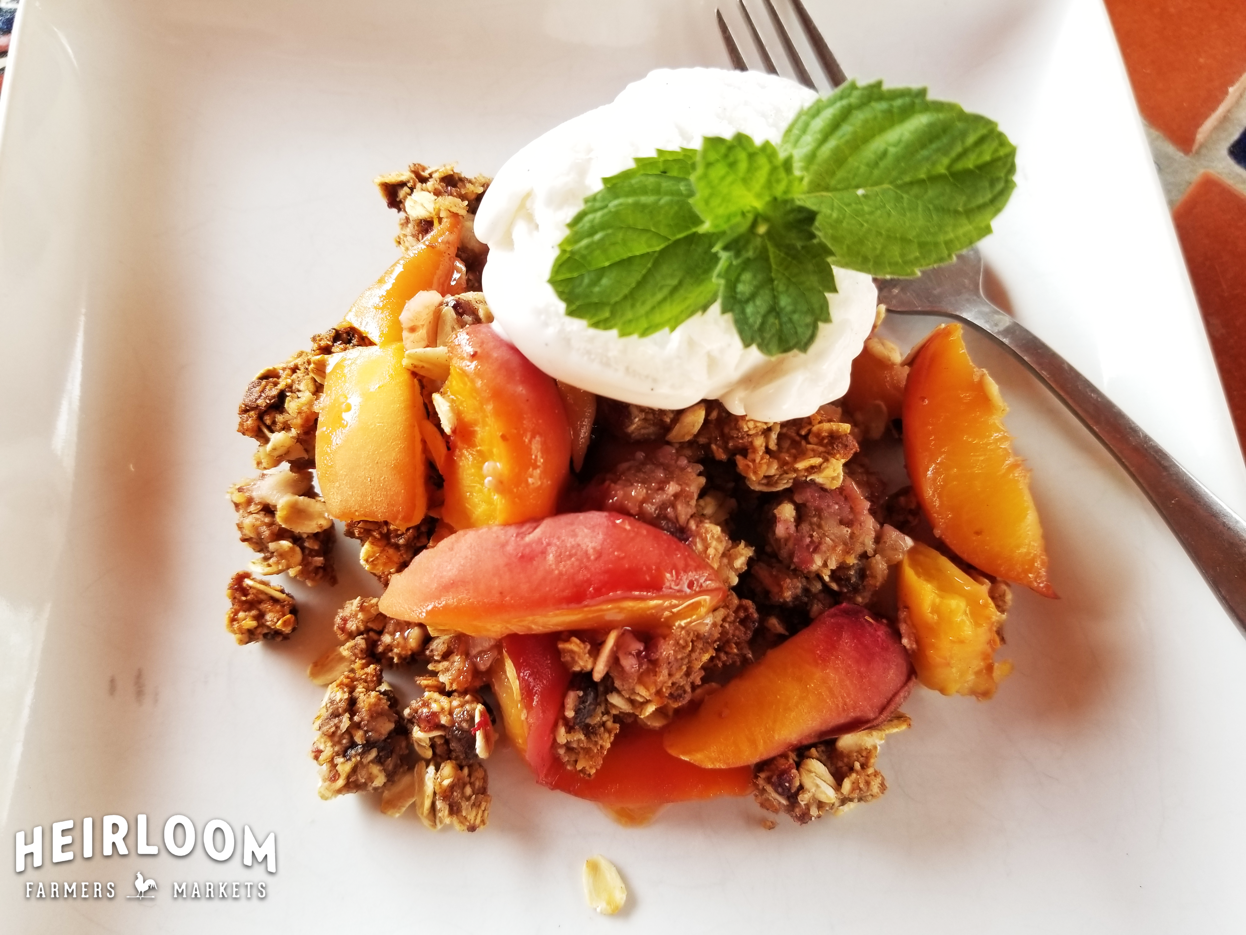 Peach Crumble with Oats and Dates / Heirloom Farmers Markets